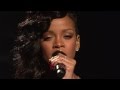 Rihanna - Stay (Live on SNL) ft. Mikky Ekko