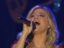 Kelly Clarkson -Because Of You (Live @ Grammy Awards 2006)