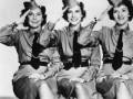 Andrews Sisters - Rum And Coca Cola (Rare DOT Recording)