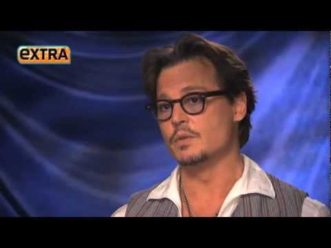 Johnny  Depp  - Interview  ( Extra )