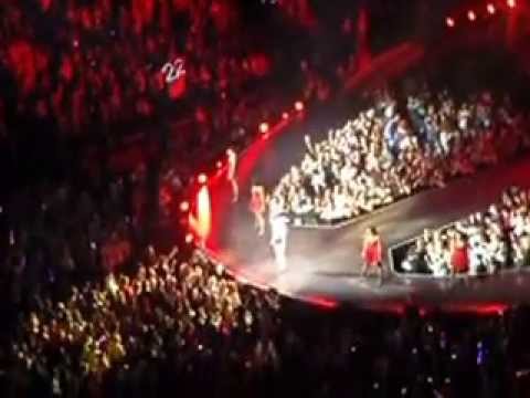 Taylor Swift Red Tour 2013 Part 1