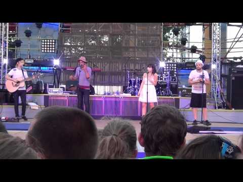 Carly Rae Jepsen (Call Me Maybe) Live at Cedar Point Full Concert in 1080p HD