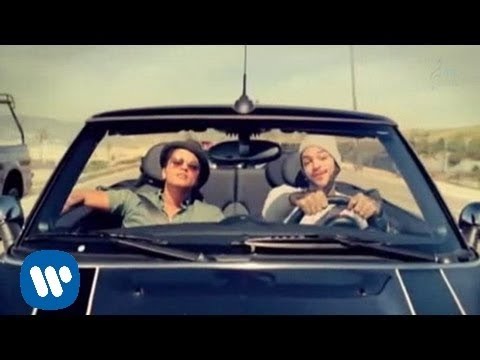 Travie McCoy: Billionaire ft. Bruno Mars [OFFICIAL VIDEO]