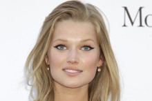 
Model Toni Garrn bei der 20. Cinema Against AIDS Gala im Mai in Frankreich
