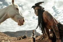 Johnny Depp als Tonto, und Armie Hammer als "The Lone Ranger"