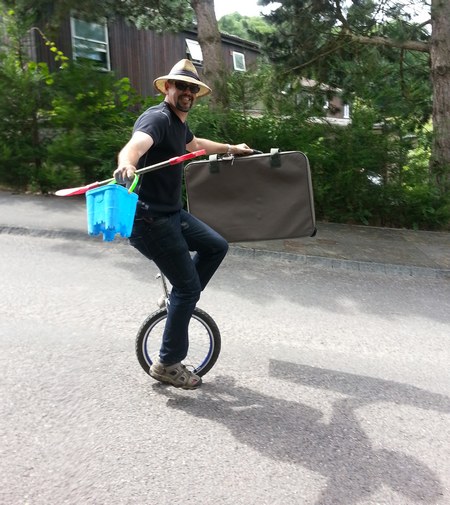 unicycleholiday450.jpg