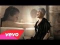 P!nk - F**kin' Perfect