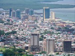 POS panorama 2008. Frederick Street, which runs north through the city to the Queen's Park Savannah, is Port of Spain's major avenue, connecting the two downtown squares with the uptown park, and very approximately dividing downtown into retail (east) and office (west) districts.