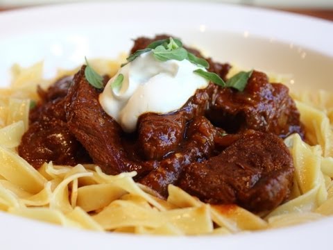 Beef Goulash - Hungarian Beef Goulash Recipe - Paprika Beef Stew