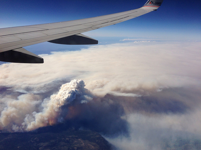 Yosemite wild fires, 30,000 foot view.