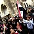 Syrians form human shield