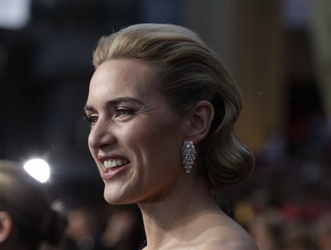 Kate Winslet, nominated for best actress for "The Reader," arrives for the 81st Academy Awards Sunday, Feb. 22, 2009, in the Hollywood section of Los Angeles.