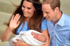 
Die ganze Welt schaute zu, als Kate und William ihr Baby Namenlos präsentierten. Auch in China war man überaus interessiert...
