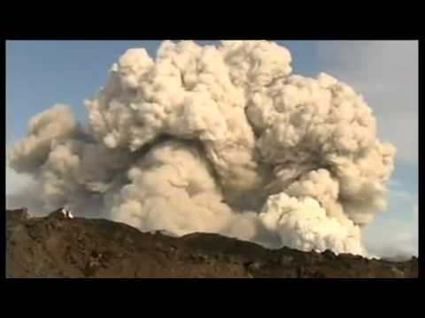 Live Footage Iceland Volcano 2010 April