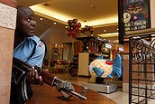 Dozens killed in Kenya mall attack (Thumbnail)