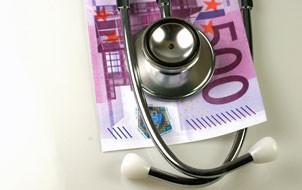 Kuren und Krankengeld werden von den Krankenkassen oft nicht bewilligt.