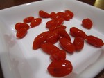 Formerly frozen goji berries