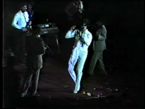 AMITABH LIVE SHOW TORONTO 1982 PART 2