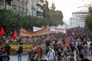 50.000 march on Golden Dawn headquarters in Athens