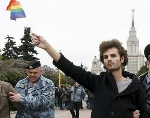 Russia: Putin introduces homophobic laws