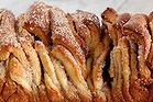 Cinnamon pull apart bread