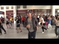 Flash mob all'aeroporto di Ciampino