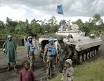 A contingent of the UN Organization Stabilization Mission in the Democratic Republic of the Congo (MONUSCO) on patrol in Rutshuru Territory, North Kivu, near the Democratic Republic of the Congo’s border with Uganda, 31 October, 2013.