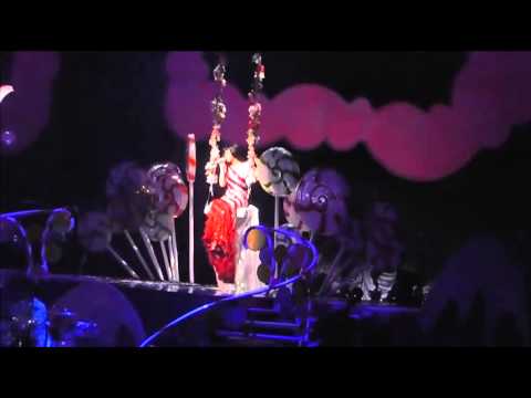 Katy Perry - California Dreams Tour in Liverpool Echo Arena 18-10-2011 (Full Live)