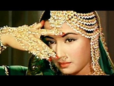 Meena Kumari - Biography