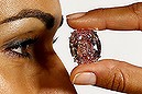 Pink Diamond sells for record $83 Million (Thumbnail)