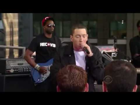 Jay-Z And Eminem Perform Renegade Live on Letterman