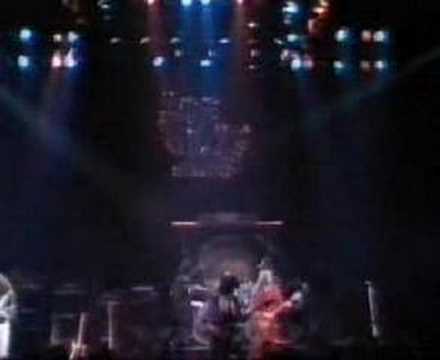 Thin Lizzy- The boys are back in town