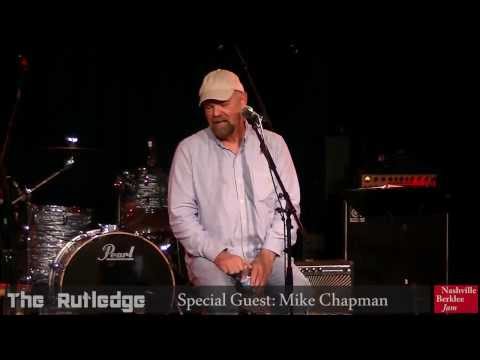 Mike Chapman talks at the Nashville Berklee Jam (One of Garth Brooks 