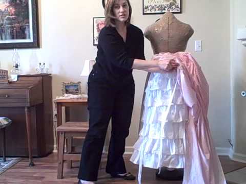 How To Make an 1870s Bustle Skirt