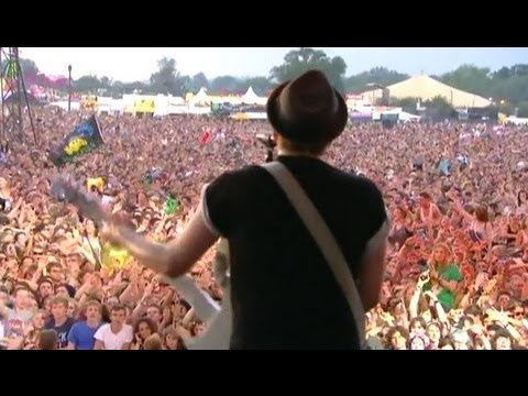 Fall Out Boy - Reading & Leeds Festivals 2013 - HQ.