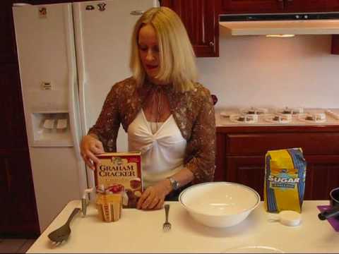 Betty's Homemade Graham Cracker Pie Crust Recipe