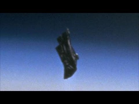 13000 YEAR OLD SATELLITE! THE BLACK KNIGHT UFO NASA IMAGES