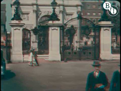 The Open Road - London (1926)