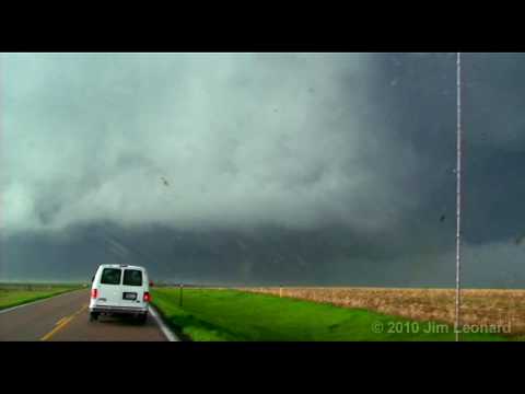 Tornado - Aberdeen, South Dakota - May 22, 2010