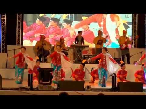 Malaysian troupe - Cheonan World Dance Festival (천안흥타령 춤 축제 - 말레이시아)