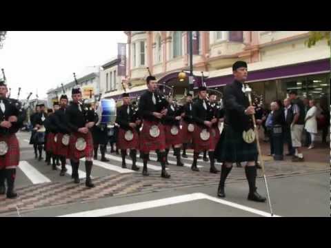 ILT City of Invercargill Highland Pipe Band - Winning Street March - Timaru 2013