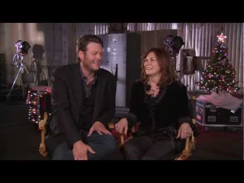 Blake Shelton and his MOM's 'Not So Family Christmas' Interview