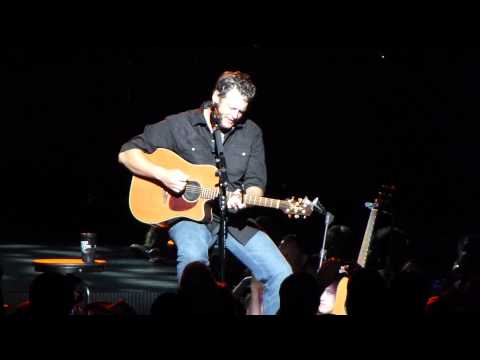 Blake Shelton - Over You [Live, Acoustic] - 7.27.2013 - Noblesville, IN