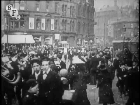 Bradford Town Hall Square (1896)