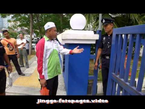 20130615 Anggota polis sabar dimaki lebai DAP PAS