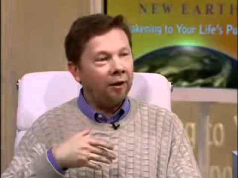 Eckhart Tolle con Oprah Winfrey en español habla sobre el libro 'UNA NUEVA TIERRA' clase 02 de 10