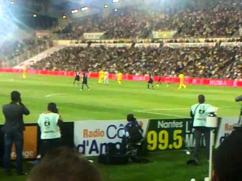 Fc Nantes - PSG _ Oh les Nantais ! (Tribune Loire et Tribune Erdre s'ambiance :) 2013