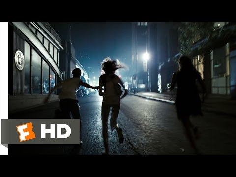 Cloverfield (6/9) Movie CLIP - Something Else, Also Terrible (2008) HD