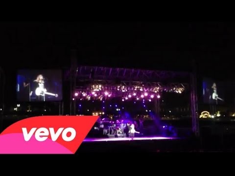 Demi Lovato-Live concert (Los Angeles county Fair-Full Concert)