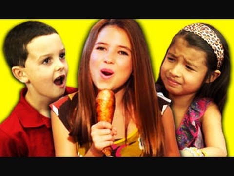 KIDS REACT TO IT'S THANKSGIVING (Nicole Westbrook)